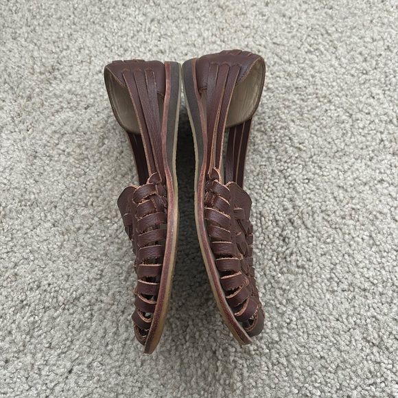 Huaraches - Picture 4 of 4